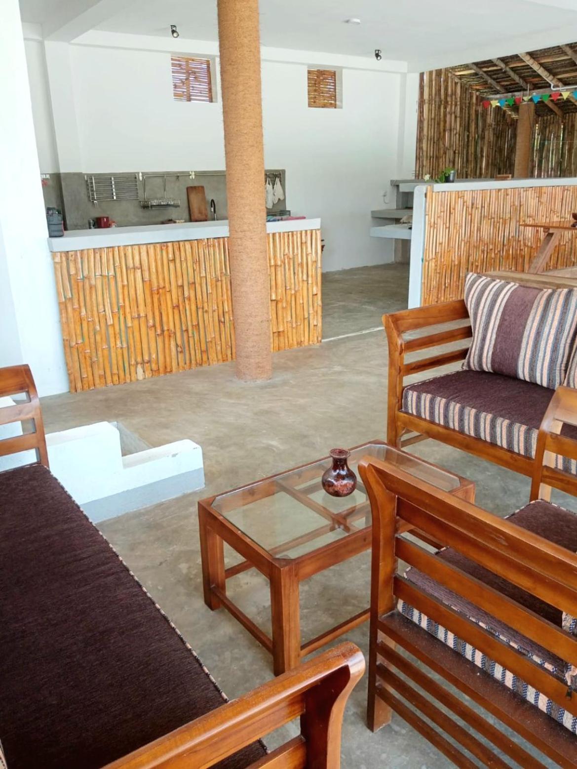 Sri Lanka Surf Villa Domus Graziella Ахангама Экстерьер фото