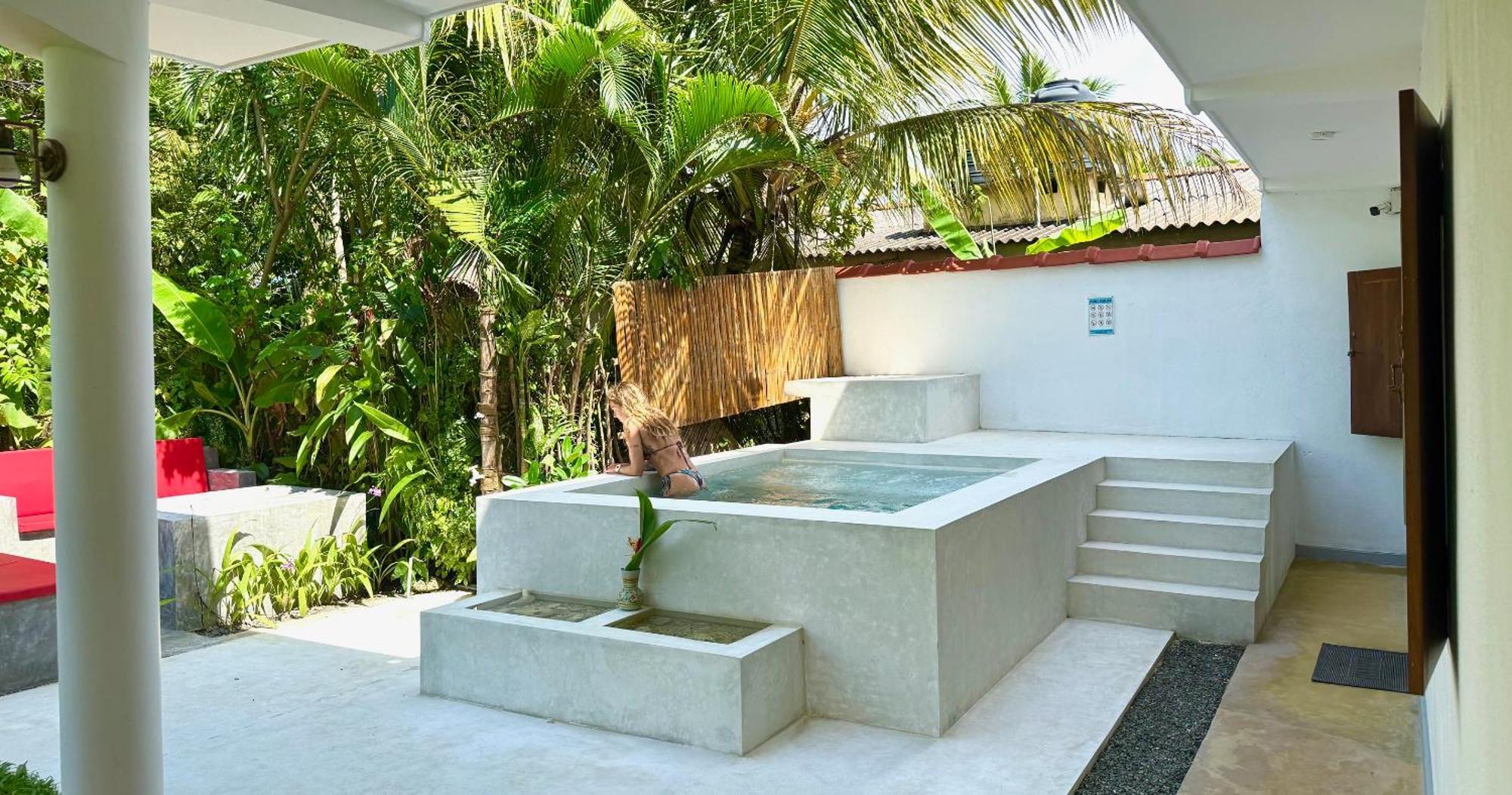 Sri Lanka Surf Villa Domus Graziella Ахангама Экстерьер фото
